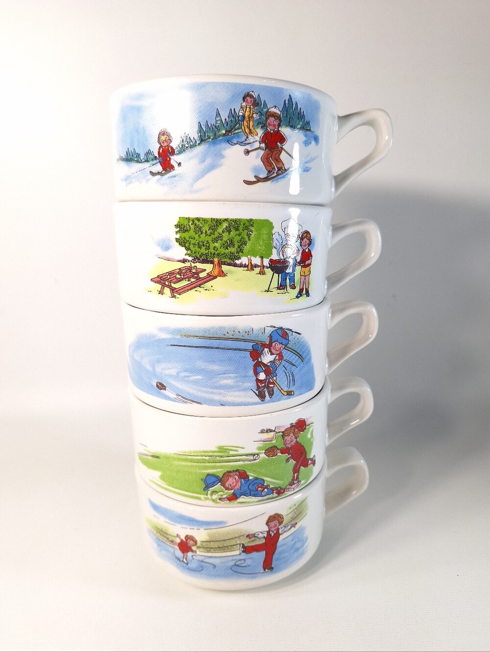 Vintage Set of 5 Ceramic Campbells Soup Kids Handled Soup Bowls